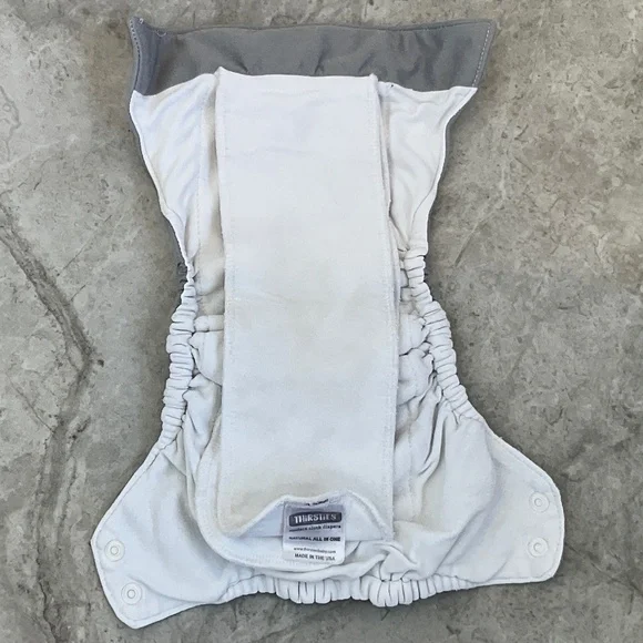 5 All In One Cloth Diapers - Picture 4 of 6